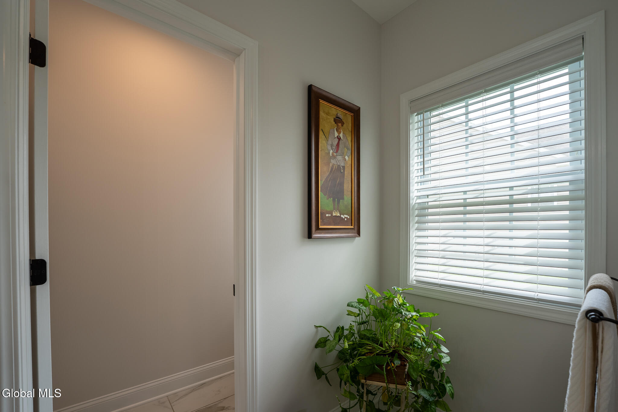 2 Julia Circle Mechanicville NY 12118