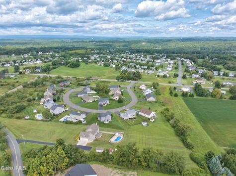 2 Julia Circle Mechanicville NY 12118