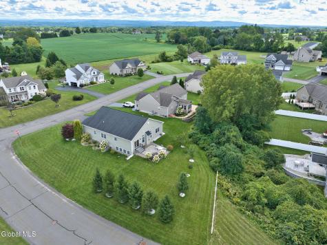 2 Julia Circle Mechanicville NY 12118