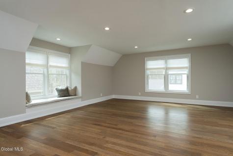 1 Nicole Avenue Saratoga Springs NY 12866