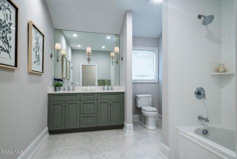 1 Nicole Avenue Saratoga Springs NY 12866