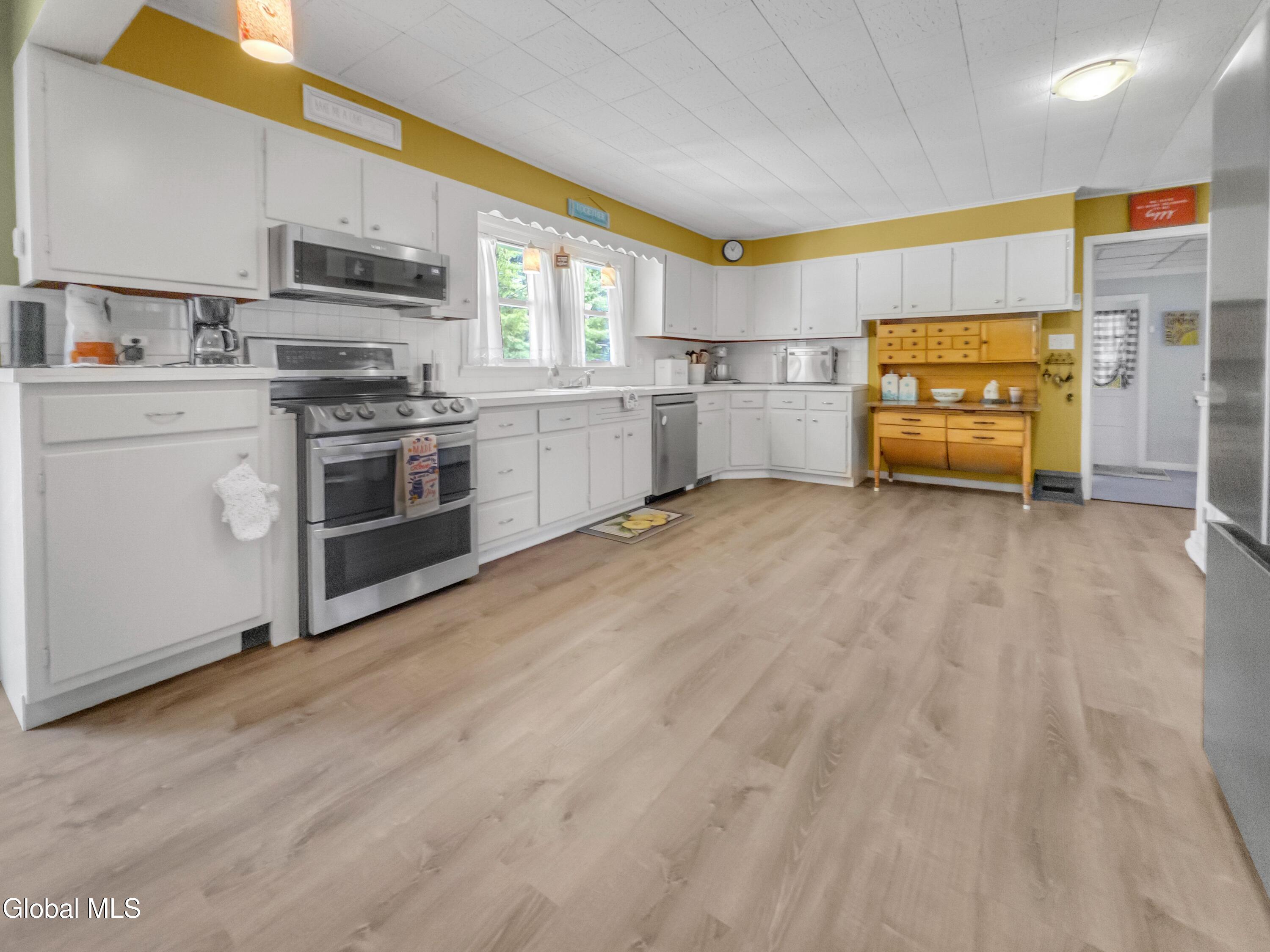 16 Donna Avenue South Glens Falls NY 12803