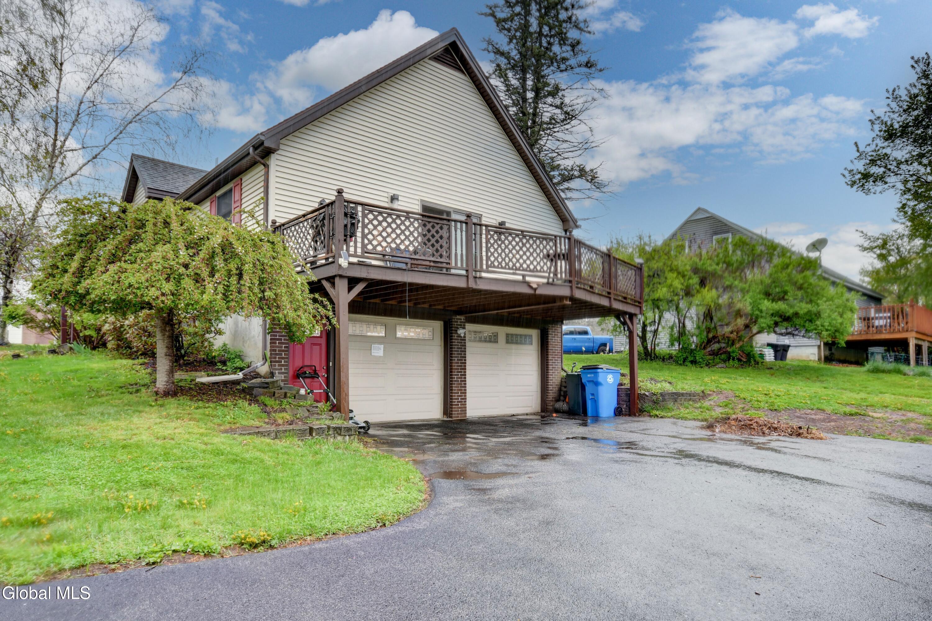 31 Walnut Avenue Johnstown NY 12095