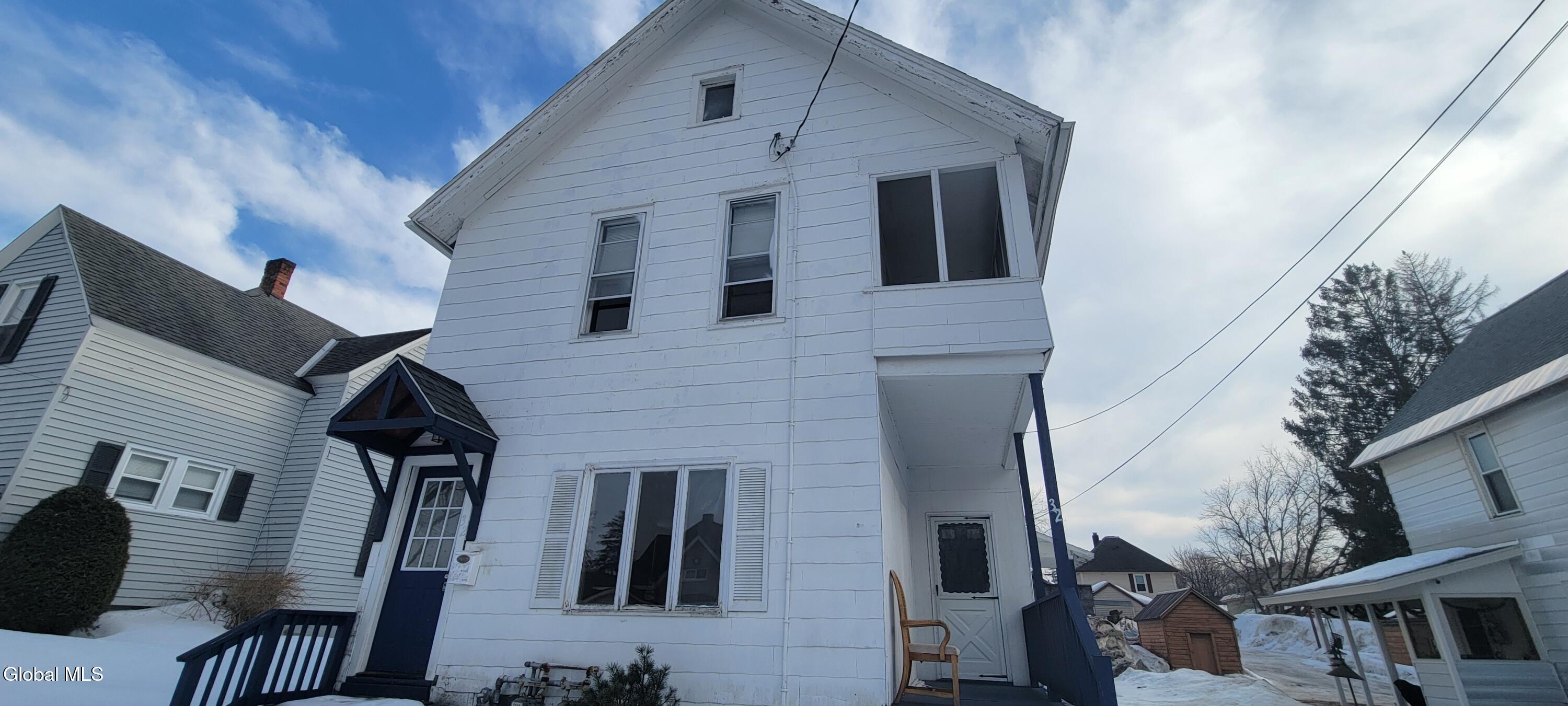 32 Walnut Street Gloversville NY 12078