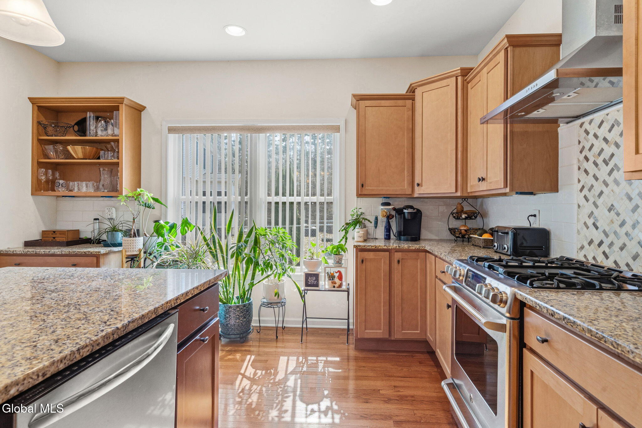 2 Elizabeth Court Clifton Park NY 12065