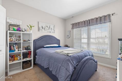 2 Elizabeth Court Clifton Park NY 12065