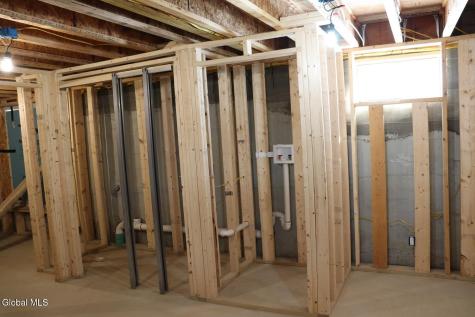 81 Mcgillis Avenue Lake George NY 12845