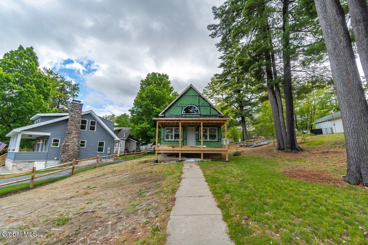 81 Mcgillis Avenue Lake George NY 12845