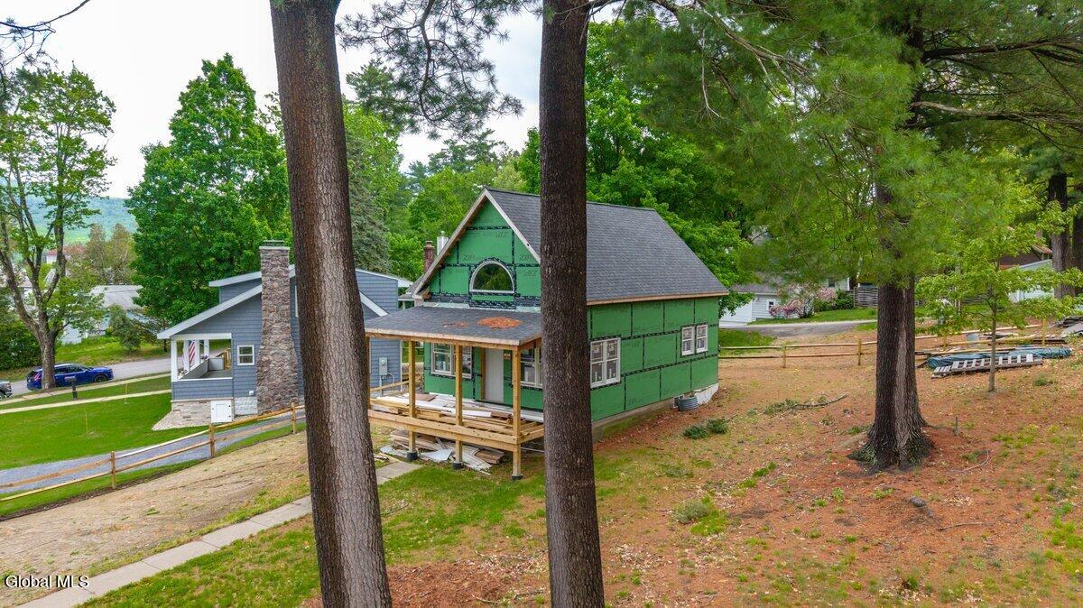 81 Mcgillis Avenue Lake George NY 12845