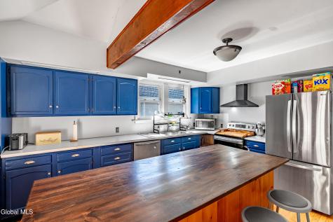 1154 Palmer Avenue Niskayuna NY 12309