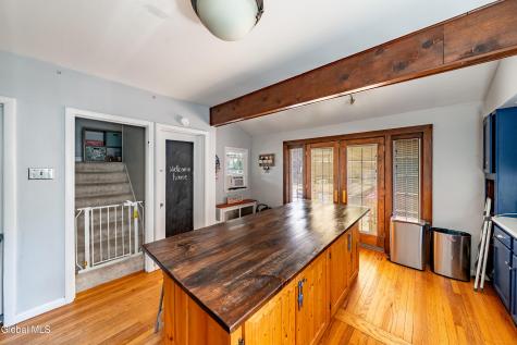 1154 Palmer Avenue Niskayuna NY 12309