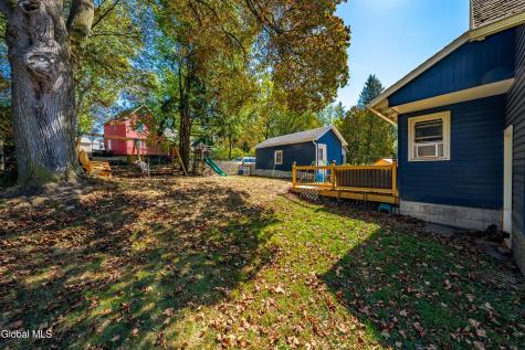 1154 Palmer Avenue Niskayuna NY 12309