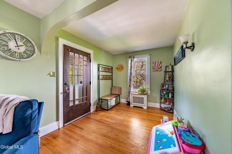 1154 Palmer Avenue Niskayuna NY 12309
