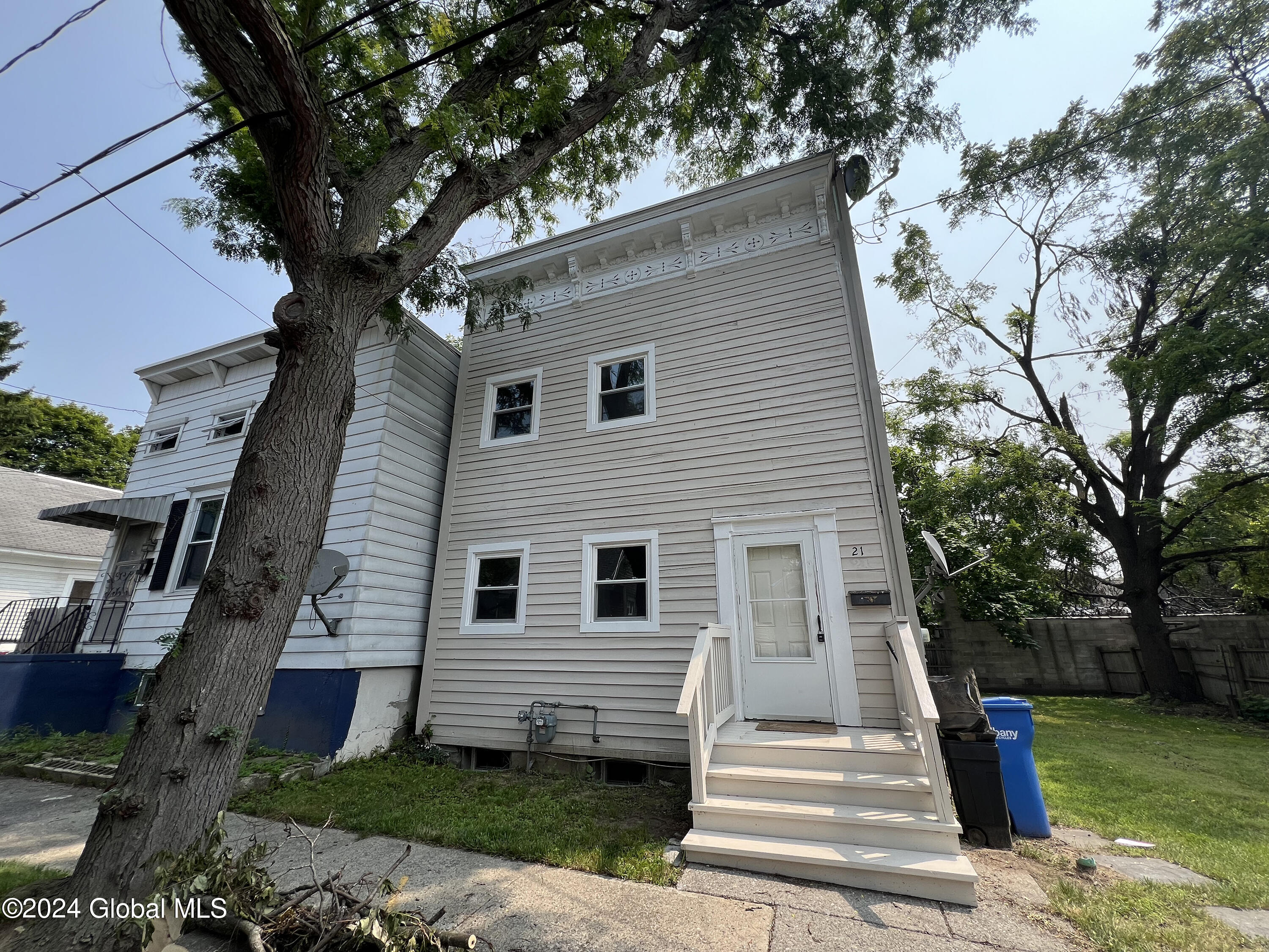 21 Regent Street Albany NY 12202