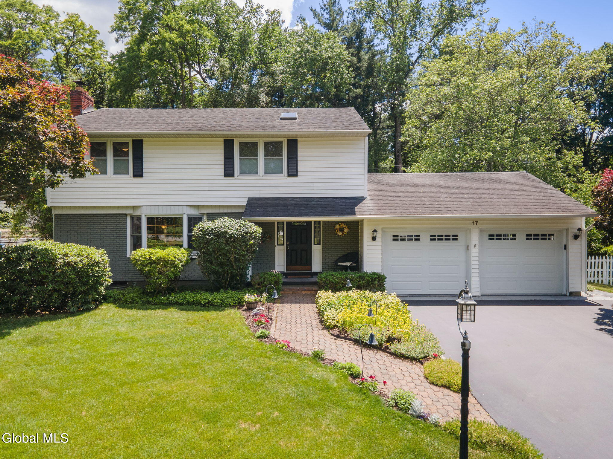 17 Northgate Drive Albany NY 12203