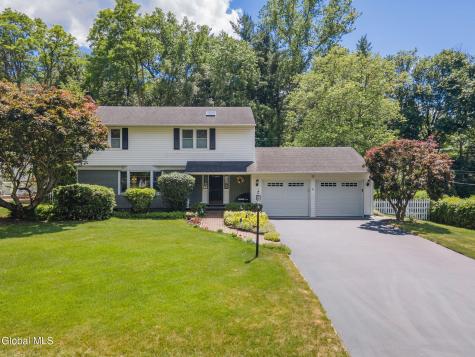 17 Northgate Drive Albany NY 12203