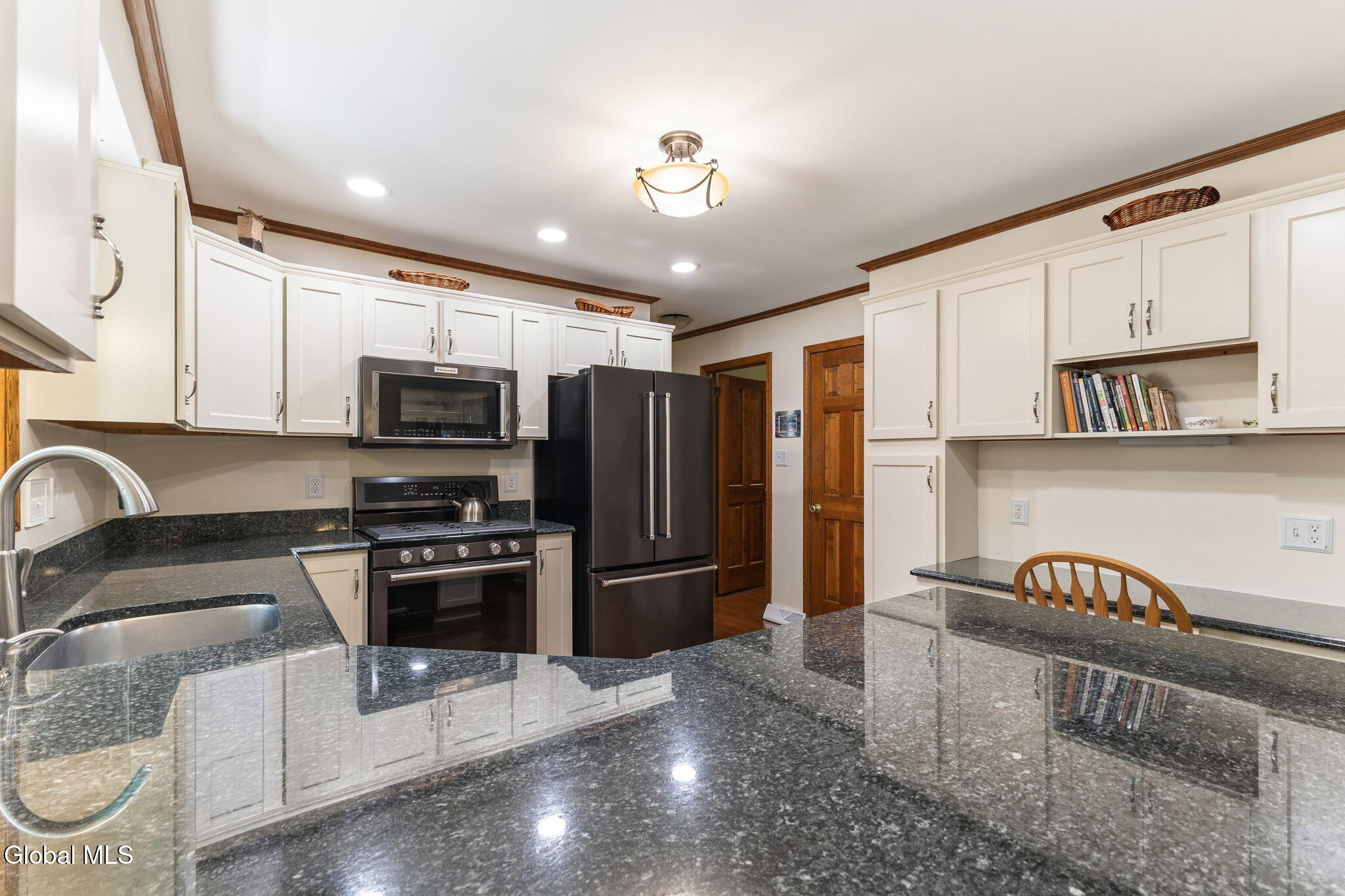 17 Northgate Drive Albany NY 12203