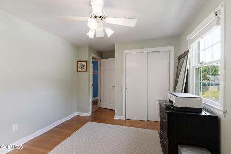 17 Northgate Drive Albany NY 12203