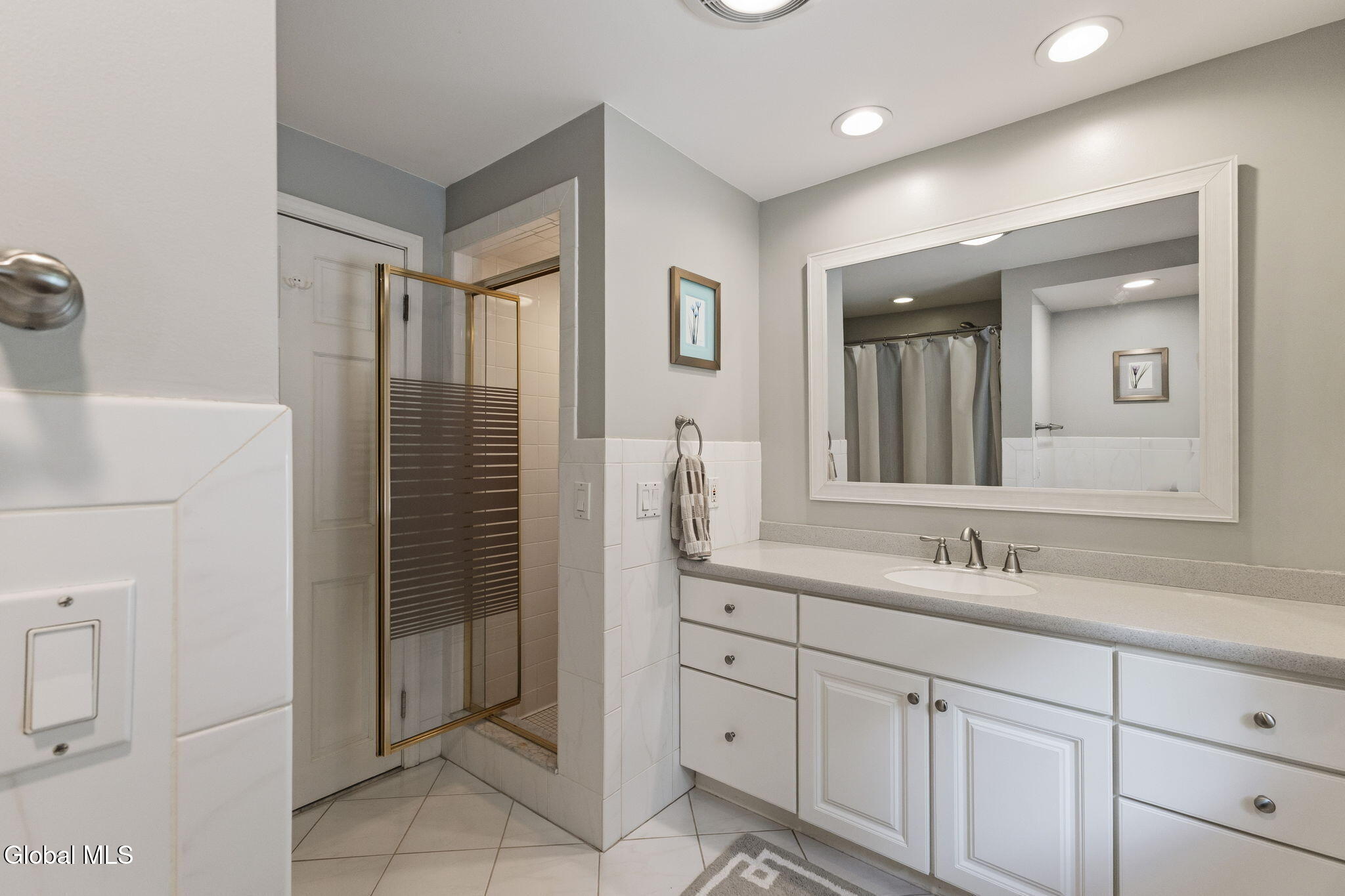 17 Northgate Drive Albany NY 12203