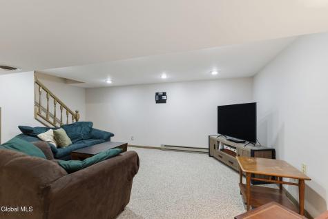 17 Northgate Drive Albany NY 12203