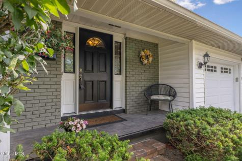 17 Northgate Drive Albany NY 12203
