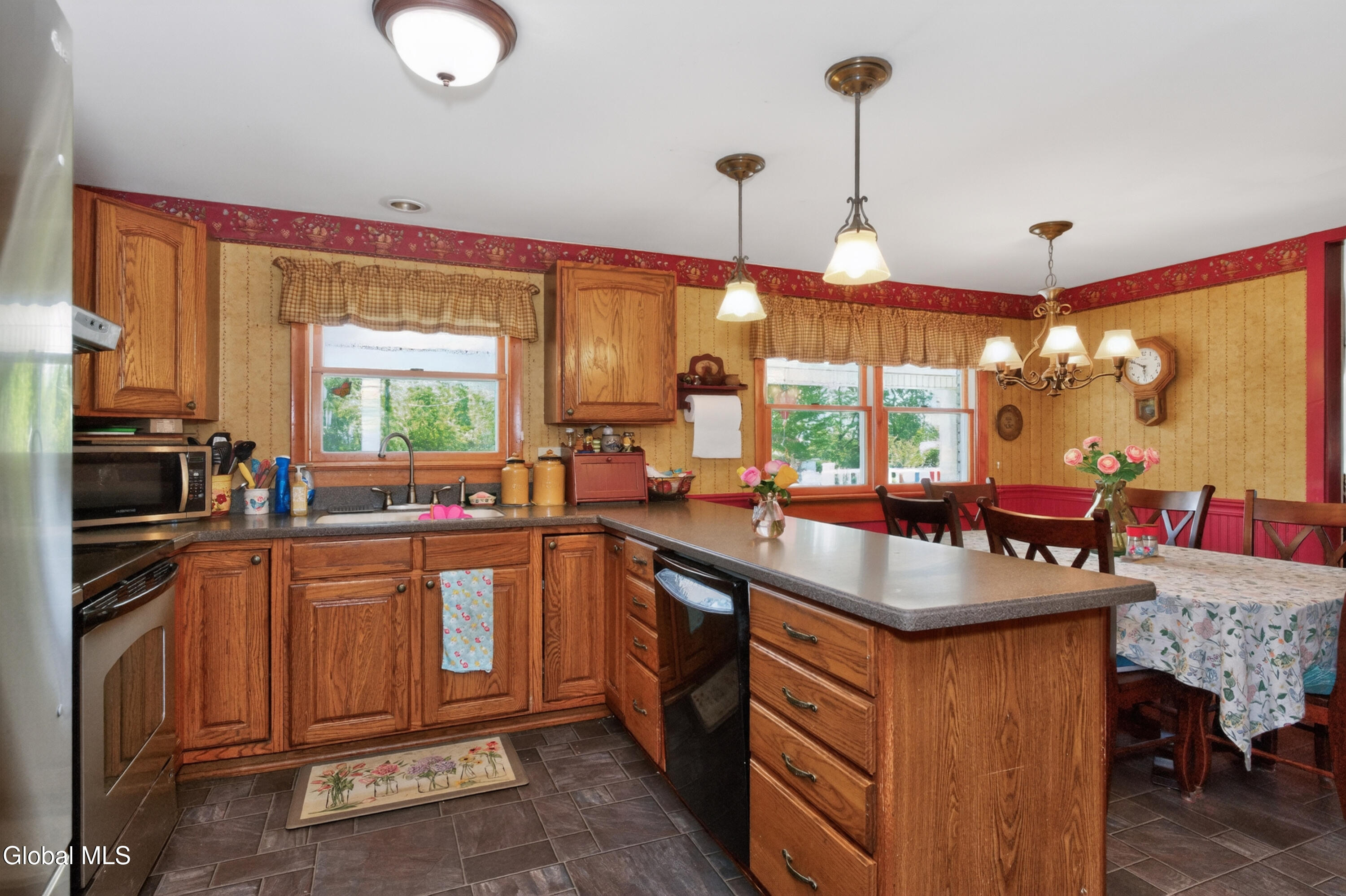 5881 Greens Corner Road Galway NY 12074