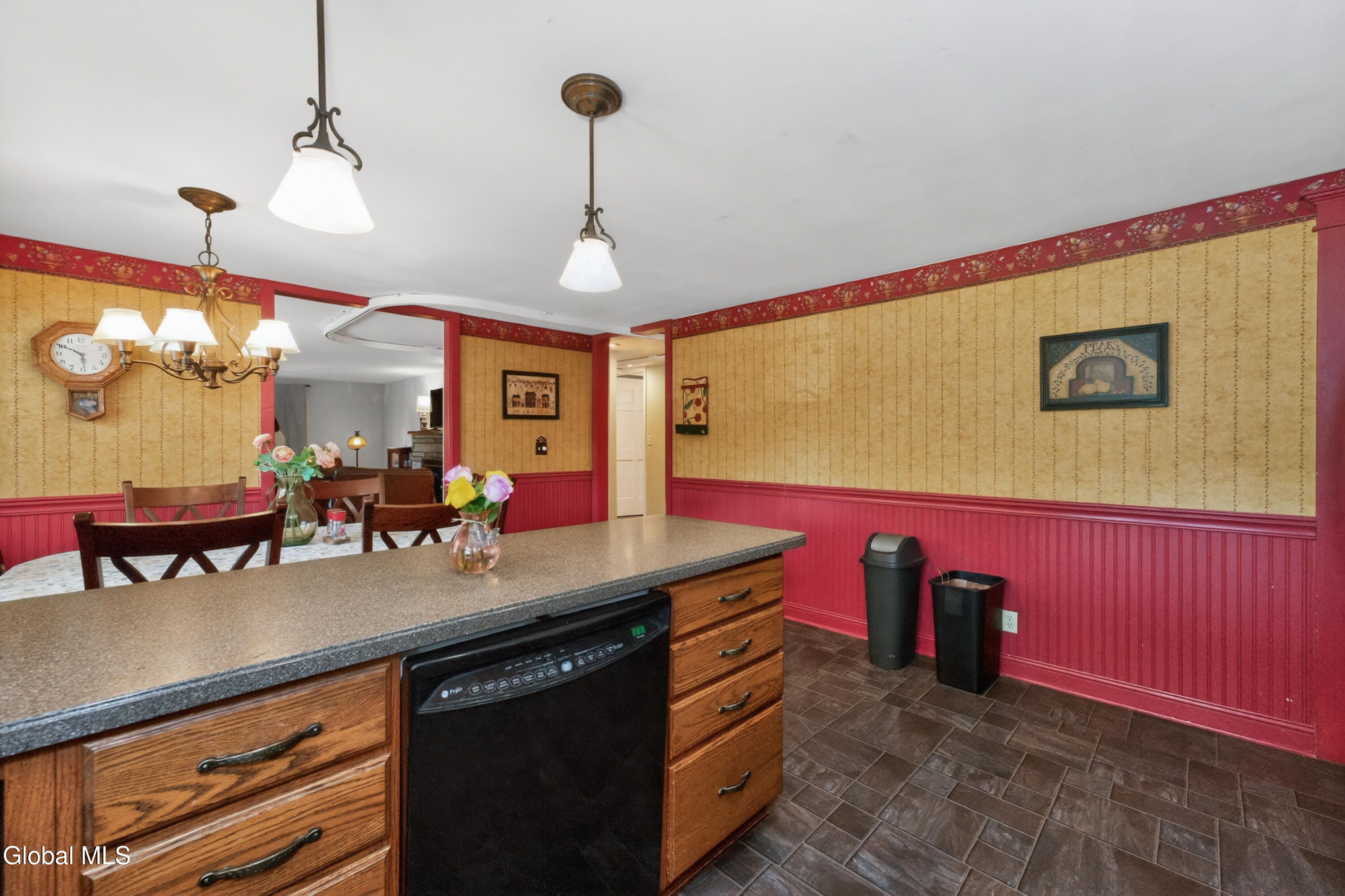 5881 Greens Corner Road Galway NY 12074