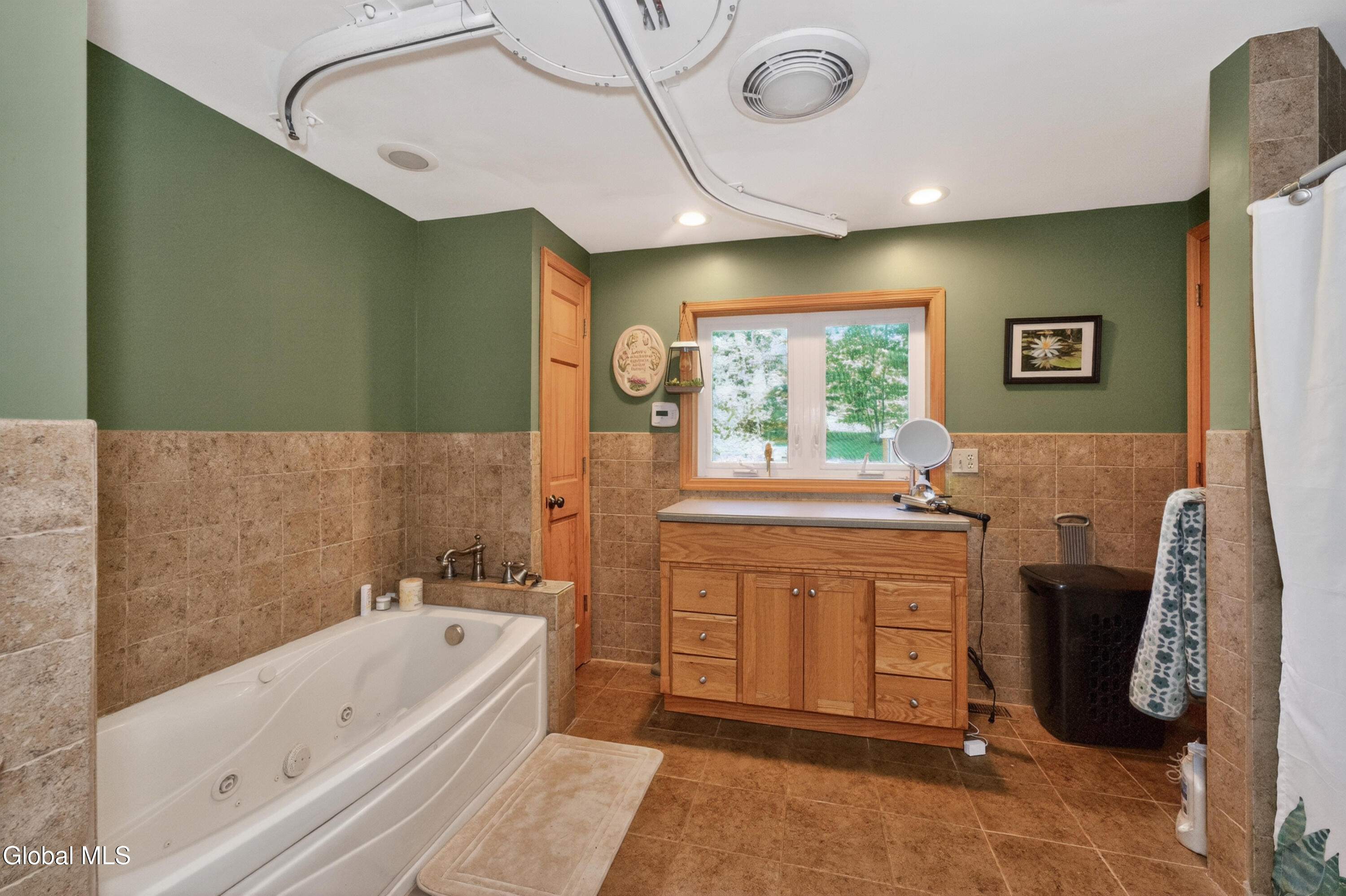 5881 Greens Corner Road Galway NY 12074