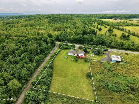 1912 Thompsons Lake Road Altamont NY 12009