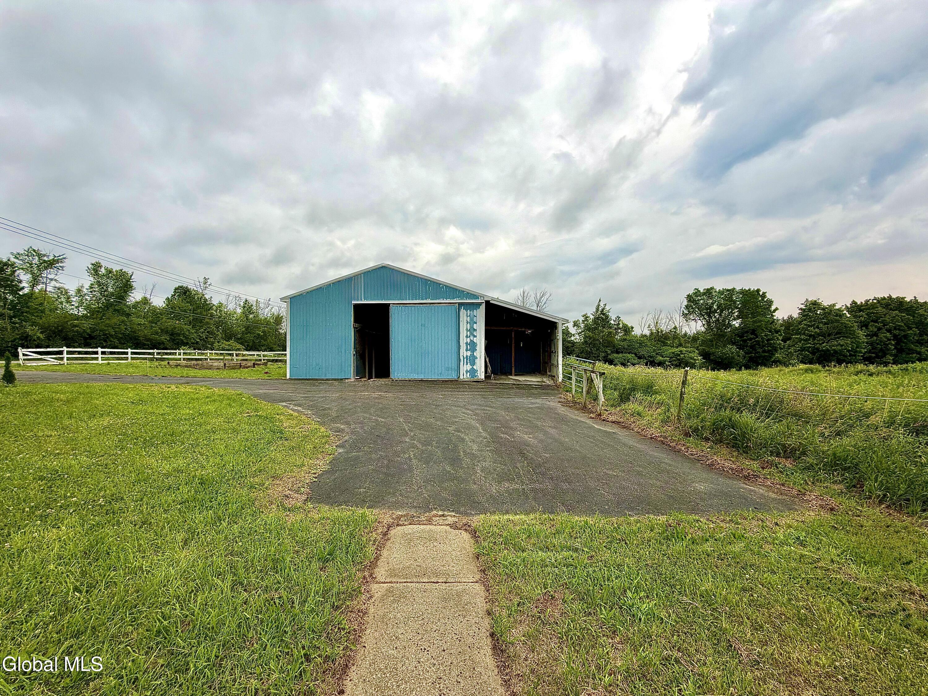 1912 Thompsons Lake Road Altamont NY 12009