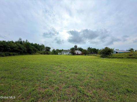 1912 Thompsons Lake Road Altamont NY 12009