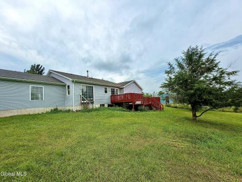 1912 Thompsons Lake Road Altamont NY 12009