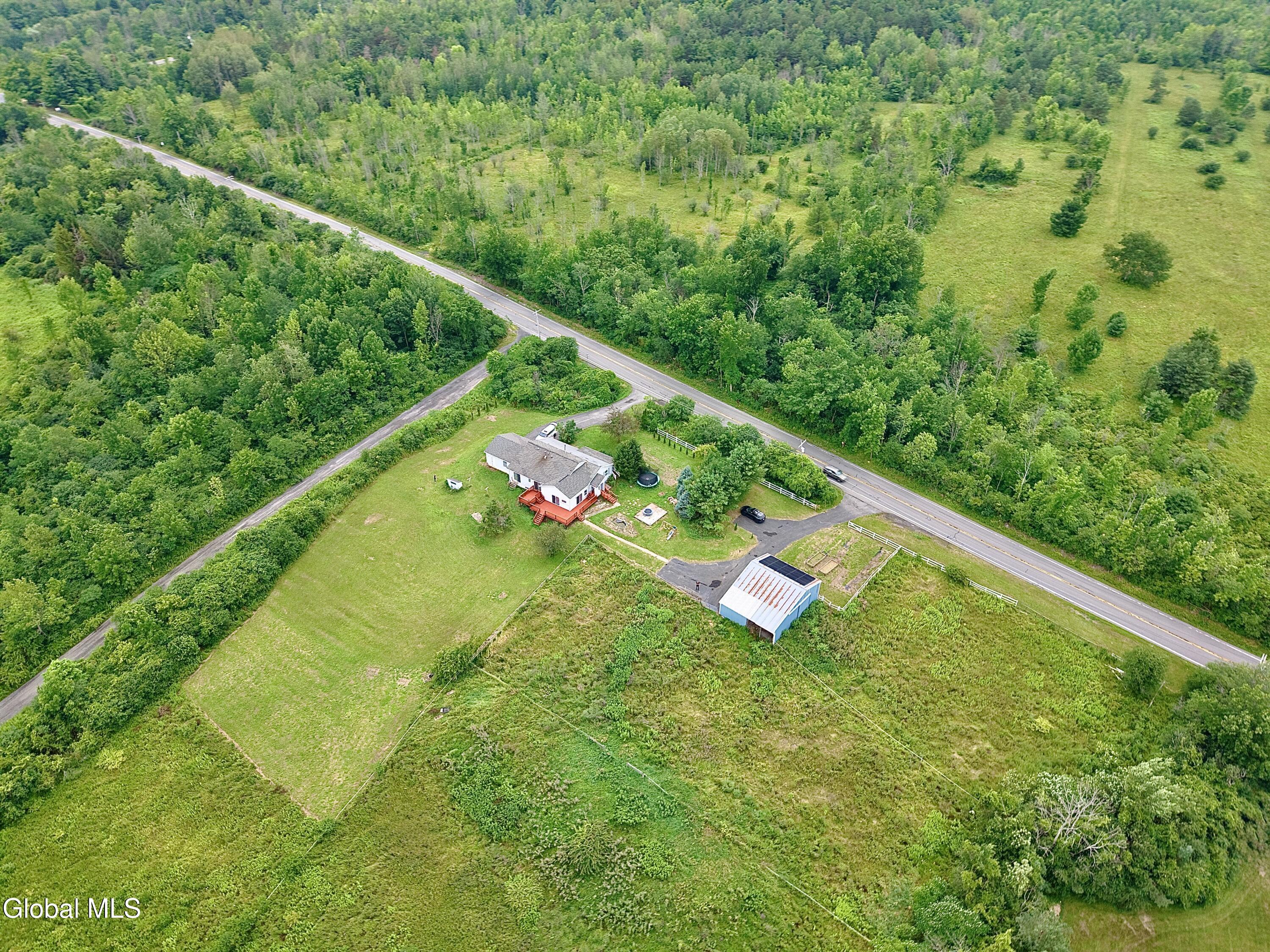 1912 Thompsons Lake Road Altamont NY 12009