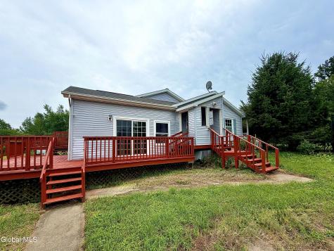 1912 Thompsons Lake Road Altamont NY 12009