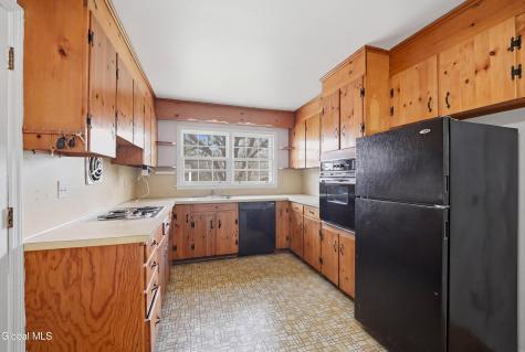 98 W Saint Stephens Lane Glenville NY 12302