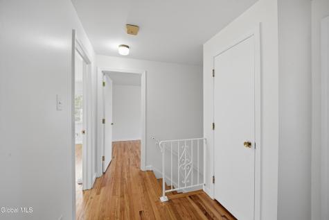 98 W Saint Stephens Lane Glenville NY 12302
