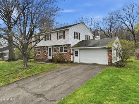 98 W Saint Stephens Lane Glenville NY 12302