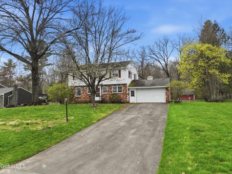 98 W Saint Stephens Lane Glenville NY 12302