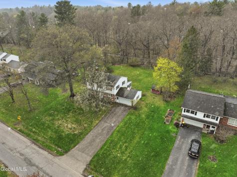 98 W Saint Stephens Lane Glenville NY 12302