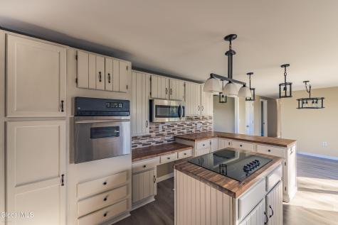 487 Middle Road Delanson NY 12053