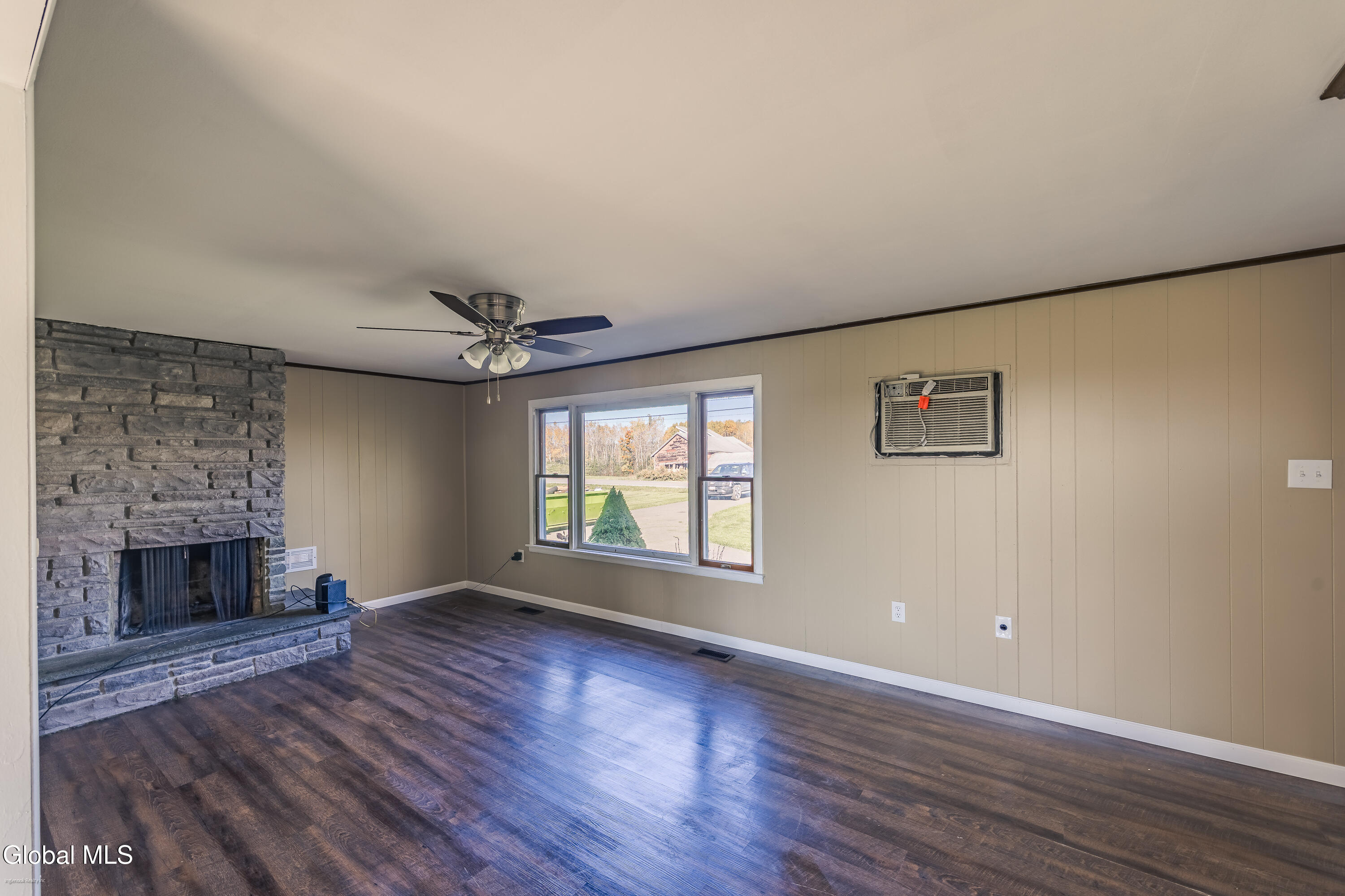 487 Middle Road Delanson NY 12053