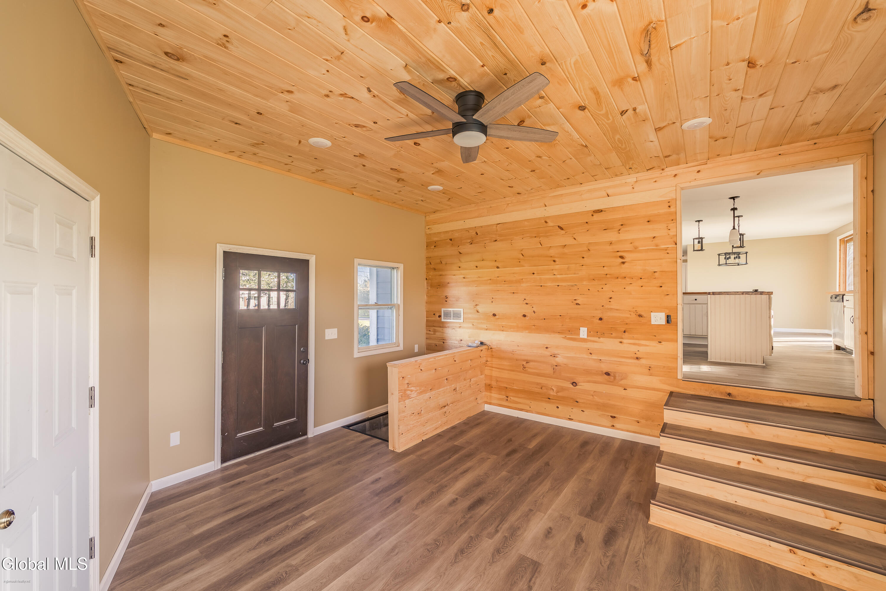 487 Middle Road Delanson NY 12053