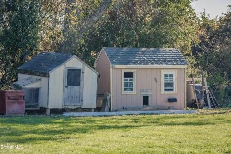 487 Middle Road Delanson NY 12053