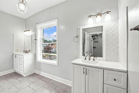 530 Bedford Road Schenectady NY 12308