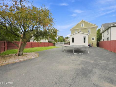 530 Bedford Road Schenectady NY 12308