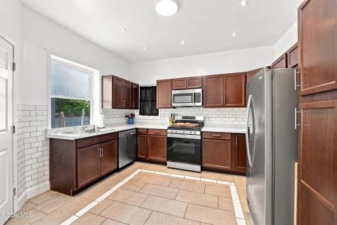 530 Bedford Road Schenectady NY 12308