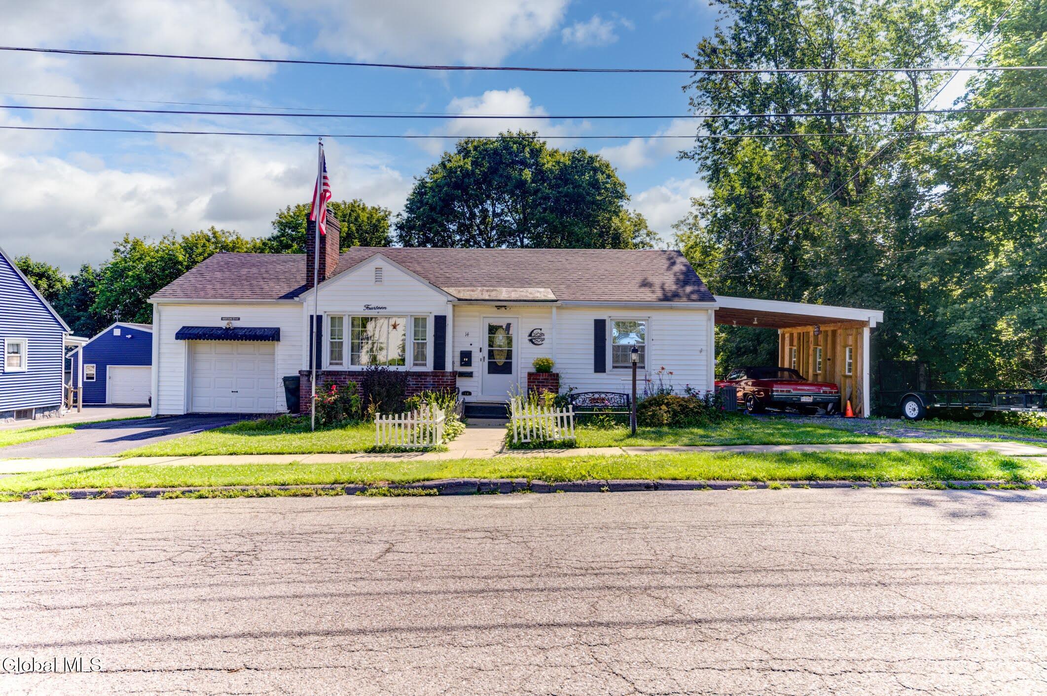 14 Frasier Avenue Johnstown NY 12095