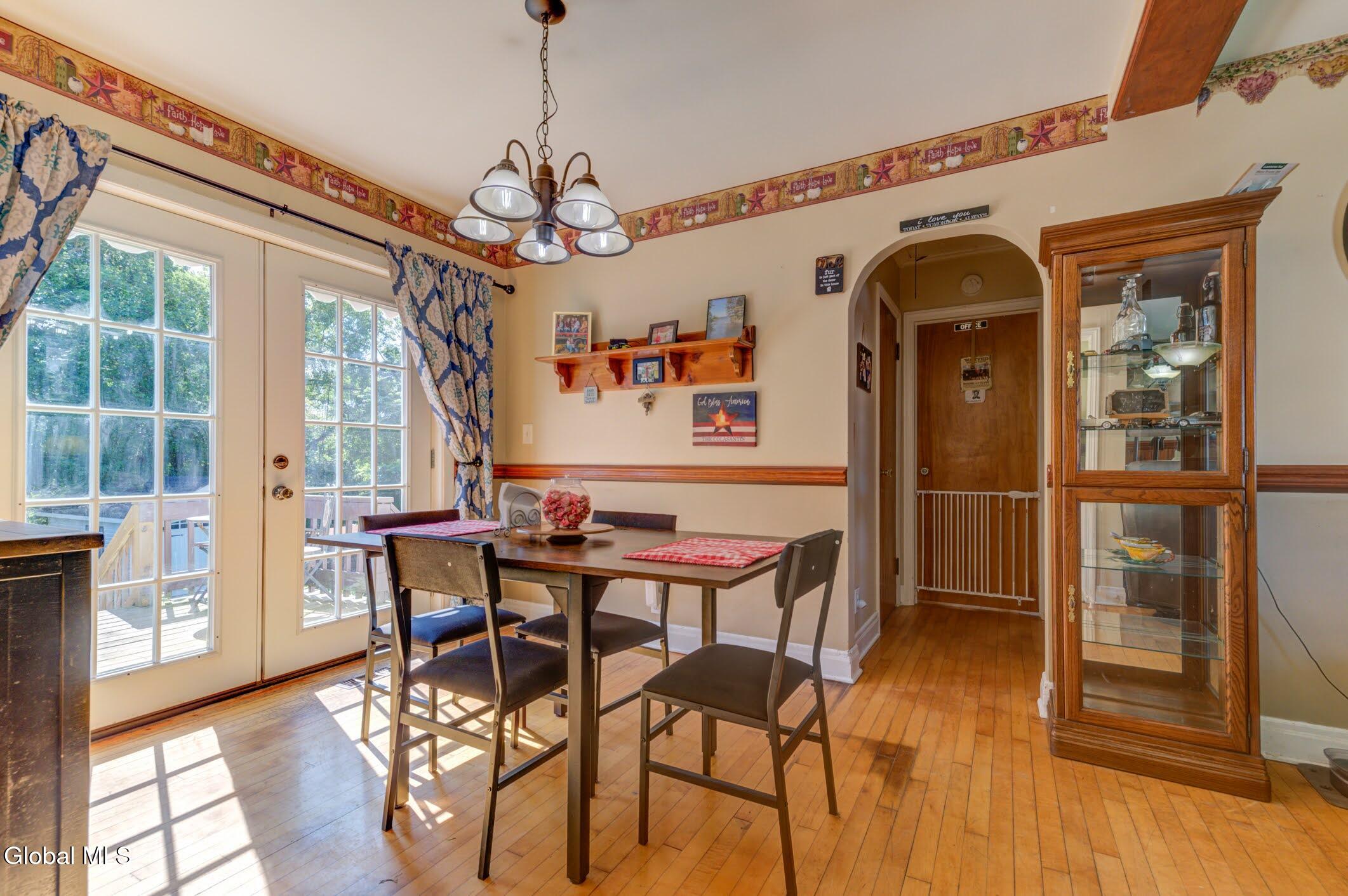 14 Frasier Avenue Johnstown NY 12095