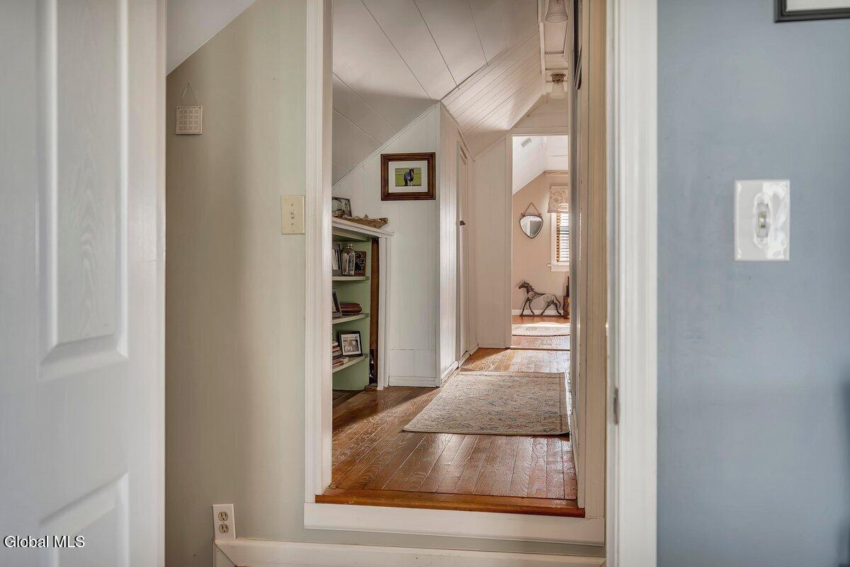 1022 Day Road Schenectady NY 12303