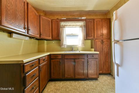 3058 Albany Street Schenectady NY 12304